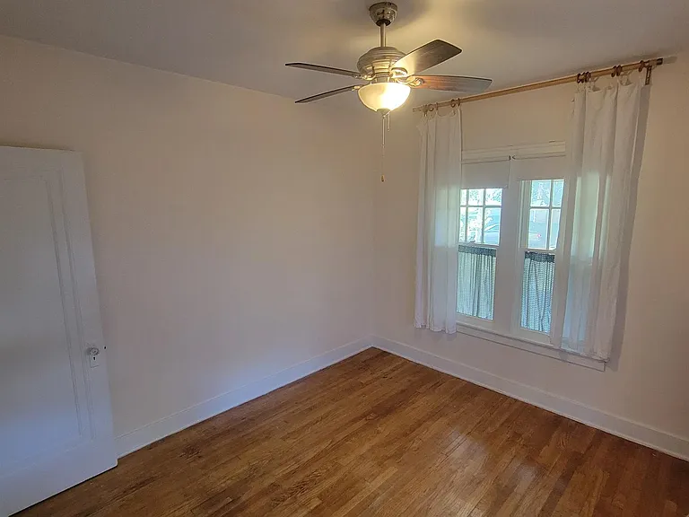 505 Graceland St NE — Photo 19