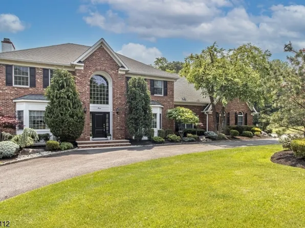 4 Jenna Ct, Scotch Plains Twp., NJ 07076