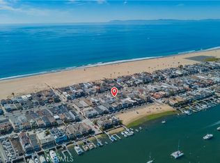 920 W Balboa Blvd, Newport Beach, CA 92661