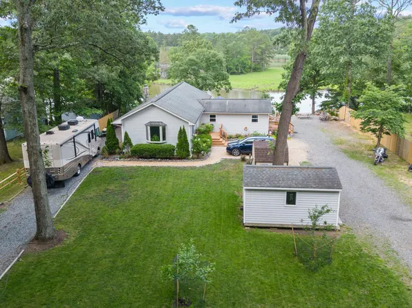 509 Creek View Ln, Colonial Beach, VA 22443