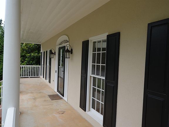 4th image of 2840 Abbottswell Dr