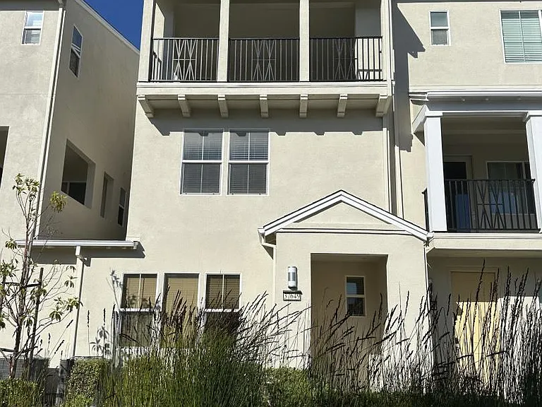 37649 Cape Cod Rd — Photo 1