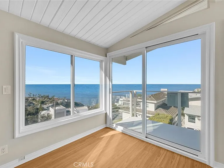 820 Acapulco St — Photo 9