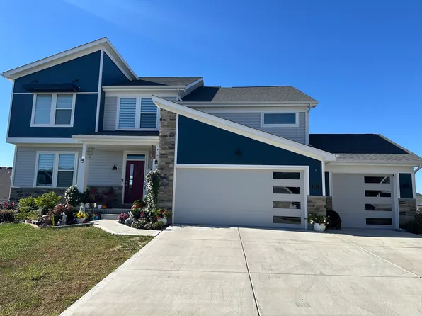 221 Knob Creek Ct, Lake Saint Louis, MO 63367