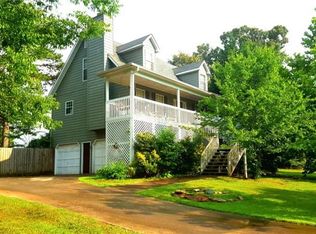 13 Moss Ln, Euharlee, GA 30145