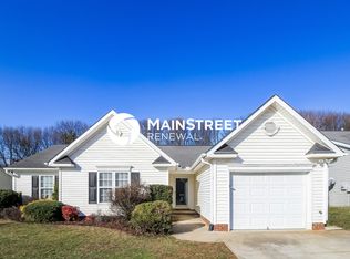 125 Braeburn Dr, Winston Salem, NC 27127