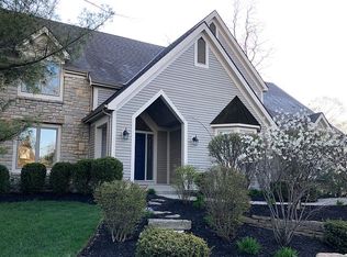 239 Lake Bluff Dr, Columbus, OH 43235