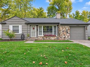 15690 Birwood Ave, Beverly Hills, MI 48025