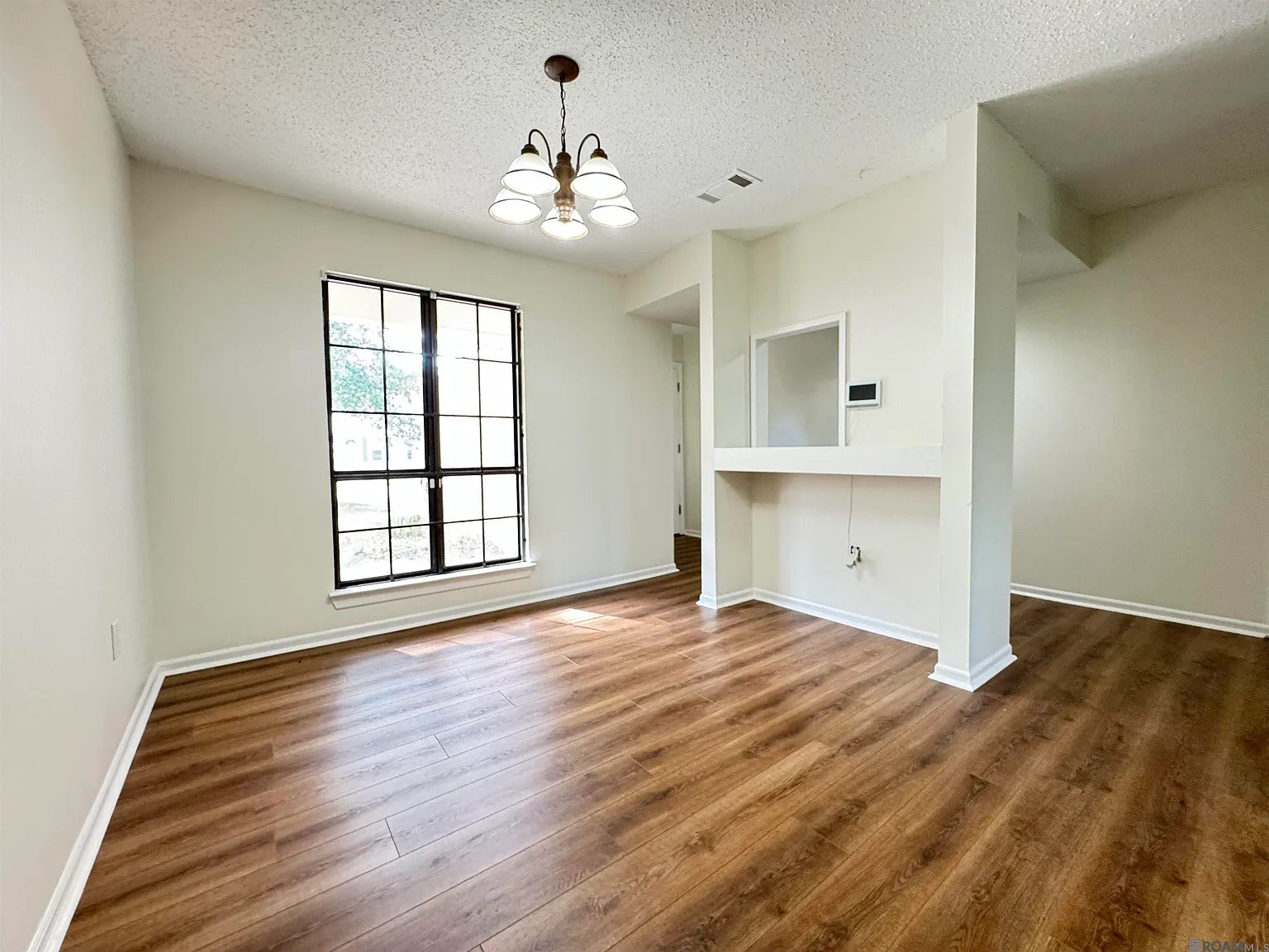 3 bed, 1452 sqft, $1,750 — Photo 4