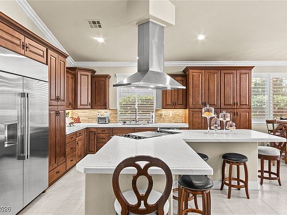 3rd image of 9126 Heavenly Valley Ave