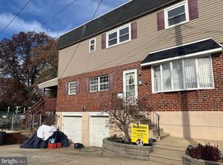 8606 Colony Dr, Philadelphia, PA 19152