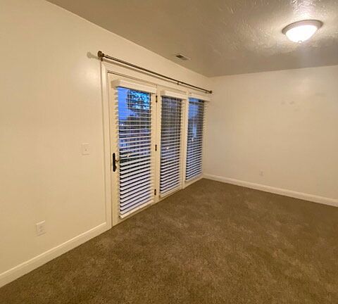 3rd image of 1711 W 4800 S APT 2