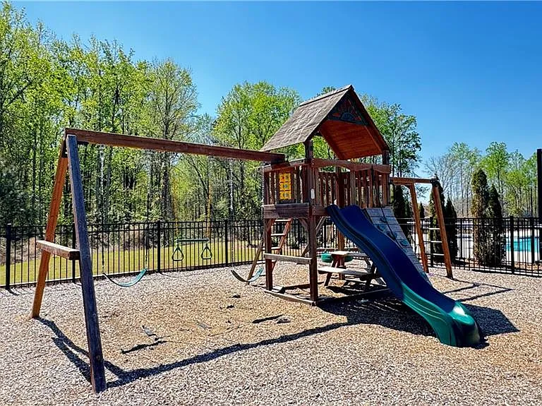 228 Water Oak Way — Photo 49