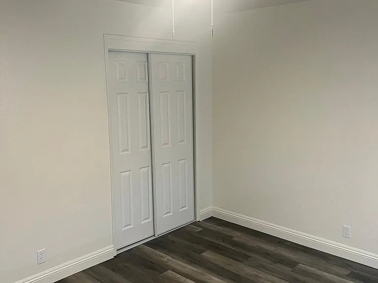 200 W Robertson Rd #A — Photo 6
