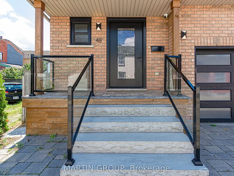 48 Evans St — Photo 2