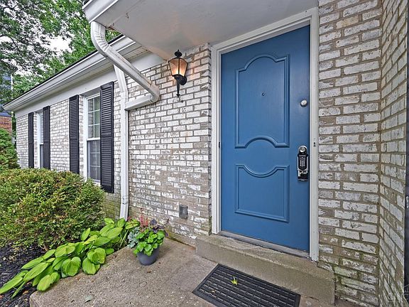 2nd image of 1817 Loisdale Ct