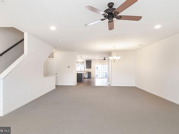 5th image of 14719 Mason Creek Cir