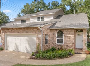 2101 Pink Flamingo Ln, Tallahassee, FL 32308