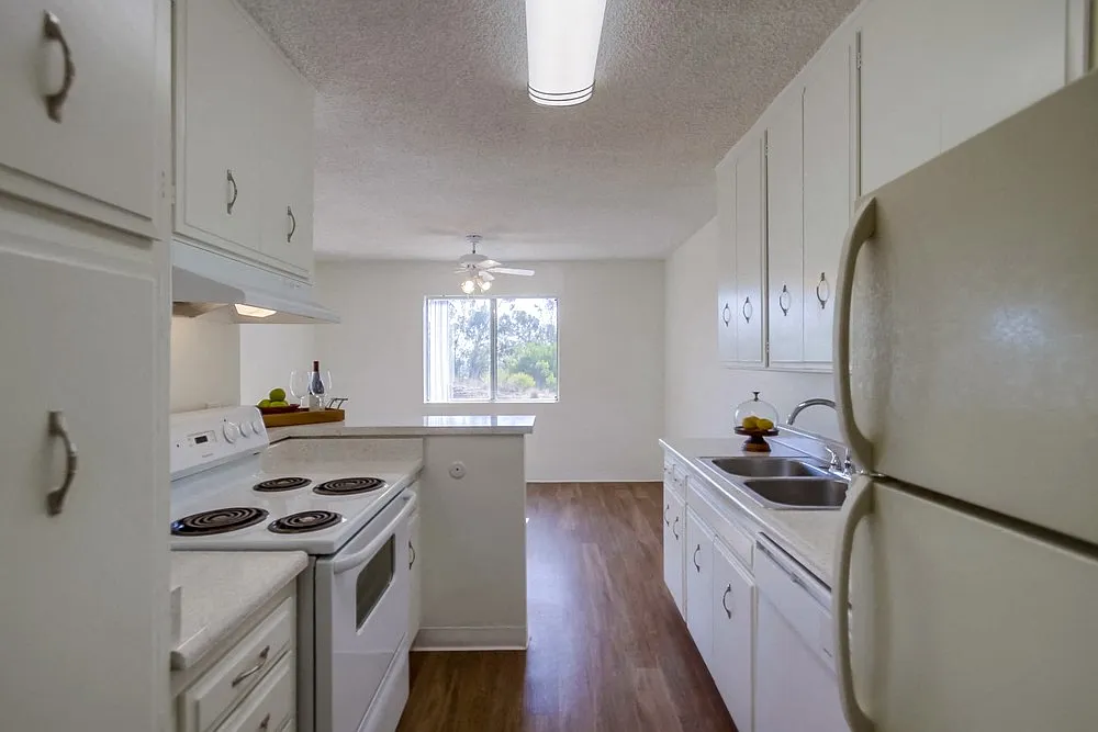 Villa Capri Apartments — Photo 1
