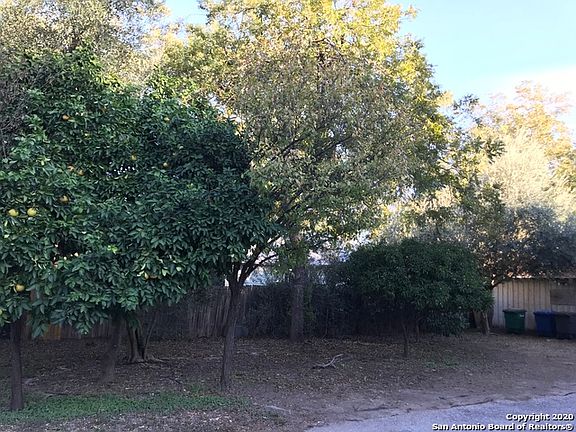 5th image of 342 E Woodlawn Ave Lot 8