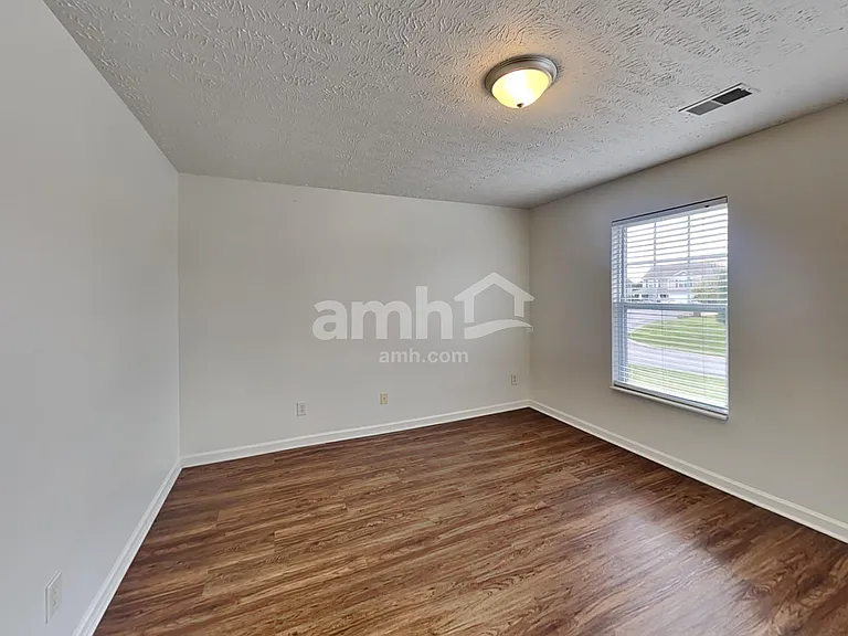 604 Blossom Hill Dr — Photo 11