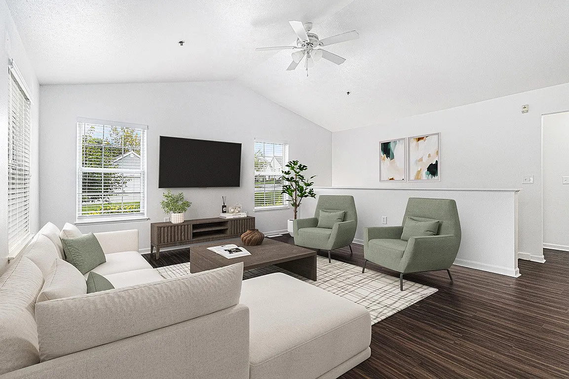 Autumn Lakes Apartments and Townhomes — Photo 4