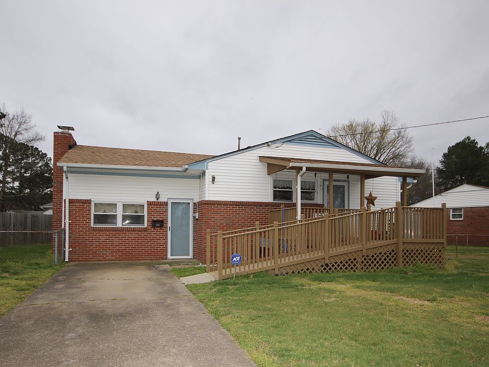 1st image of 102 Beazley Dr
