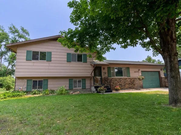 1009 Juniper St, La Crescent, MN 55947