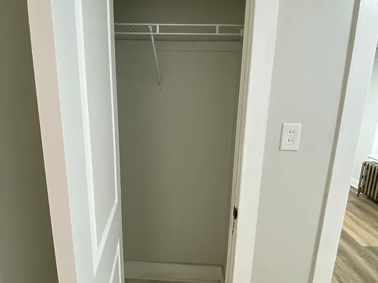50 N Railroad St #7 — Photo 4