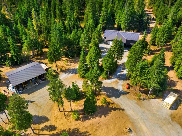 701 Happy Trails Ln, Newport, WA 99156