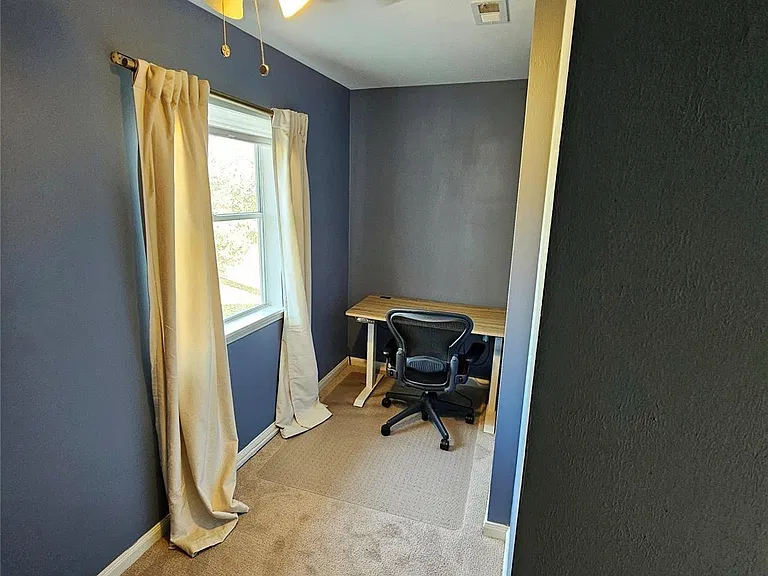 9738 Braesmont Dr — Photo 15