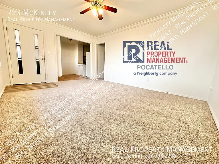 793 McKinley Ave — Photo 8