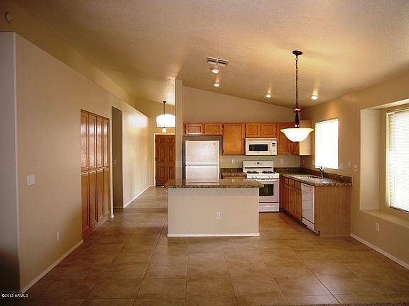 3rd image of 16110 N 86th Ln