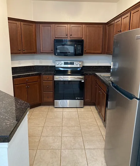2450 Windrow Dr #E102 — Photo 10