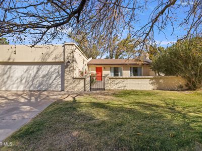 122 S Apache Gold Loop, Santa Teresa, NM, 88008
