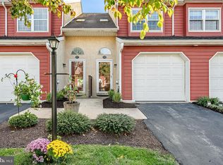 406 Worington Dr #406, West Chester, PA 19382