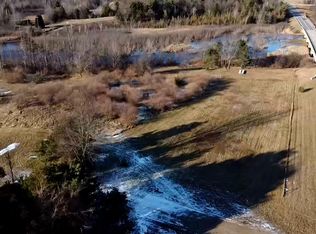 1291 N Jebavy Dr, Ludington, MI 49431