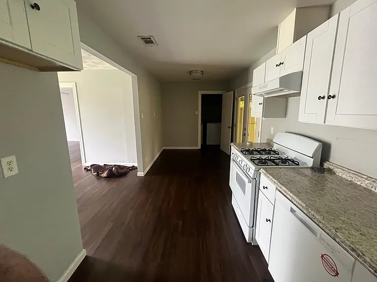 1013 Osceola Trl — Photo 5