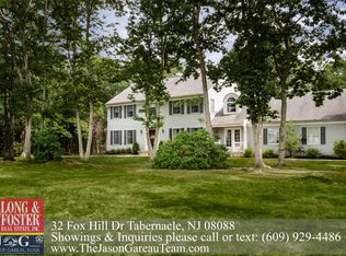 32 Foxhill Dr, Tabernacle, NJ 08088