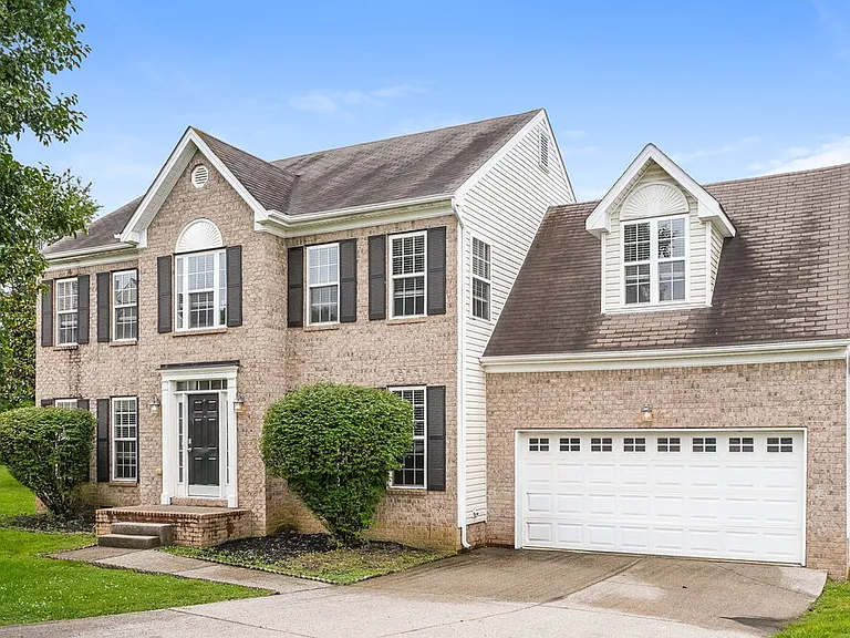 1514 Winter Ct — Photo 4