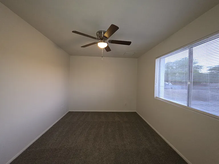 4th BEDROOM-Window