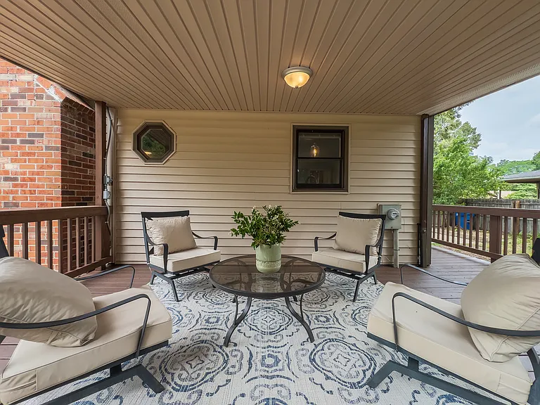 7205 John Elizabeth Pl — Photo 47