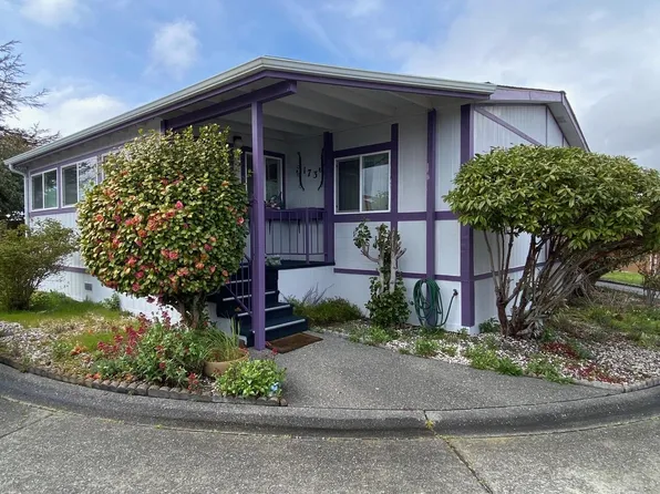 173 Monarch Dr #173, Fortuna, CA 95540