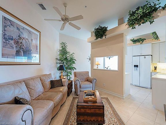 4th image of 1875 Les Chateaux Blvd Unit 201
