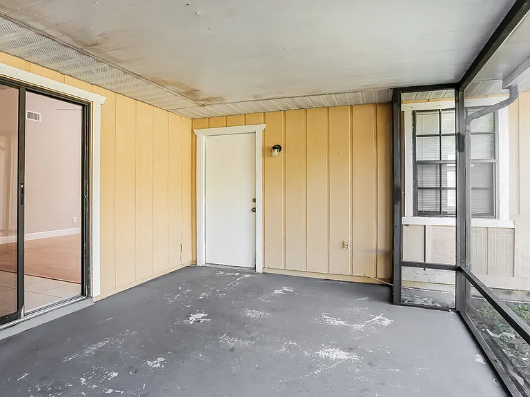 360 Melton Dr — Photo 8