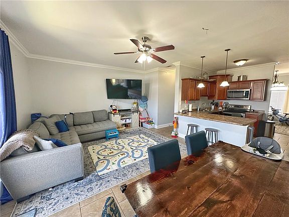 4th image of 1250 Primrose Dr APT 27