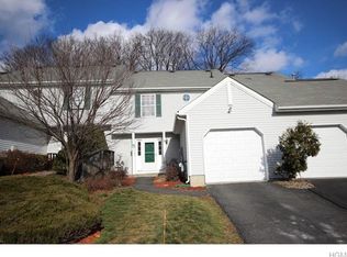 5 Plum Ct, Highland Mills, NY 10930