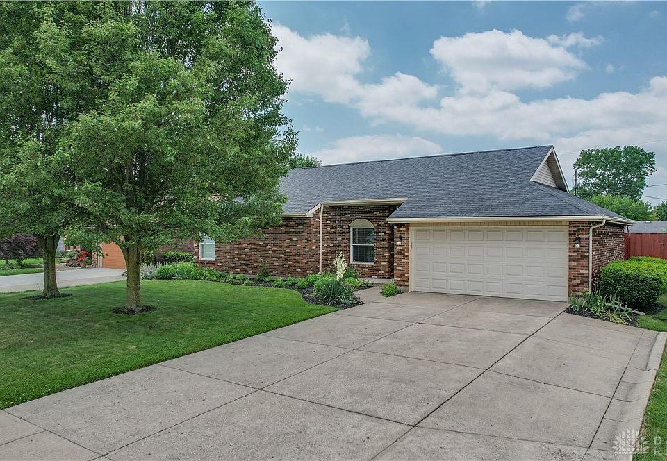 2923 Derr Rd, Springfield, OH 45503 Zillow