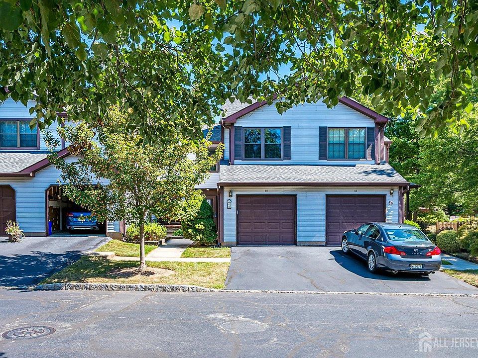 1st image of 68 Bayberry Dr