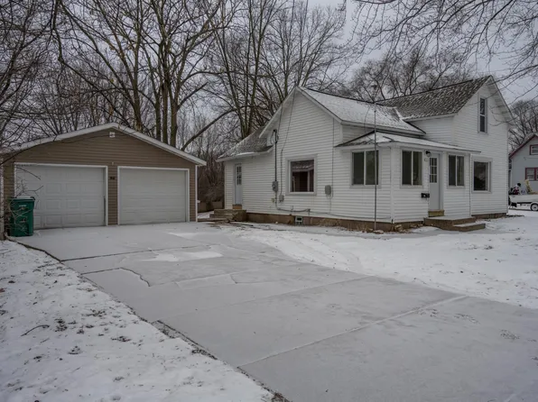 121 Wood Ave, Nekoosa, WI 54457
